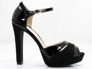 ЧЕРНЫЕ САНДАЛИИ MIRACLE НА ВЫСОКОЙ ПЛАТФОРМЕ SG 39