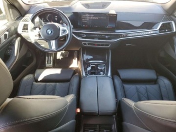 BMW X5 G05 2024 BMW X5 xDrive50e 2024 3.0 Hybryda 389KM, zdjęcie 8