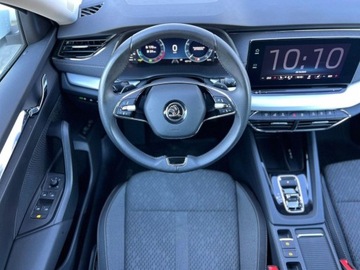 Skoda Octavia IV Kombi Plug-in 1.4 TSI iV Plug-In Hybrid 204KM 2024 Skoda Octavia 1.4 TSI Plug-In Hybrid Style DSG Pakiet SelectionSalon Polsk, zdjęcie 22