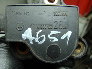 Датчик уровня масла Mercedes Sprinter 2.2 CDI A0061532828