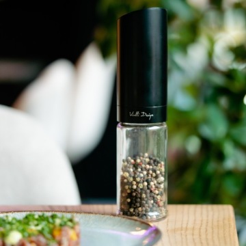 Электрическая мясорубка для соли и перца Gravity Ceramic Black SOHO