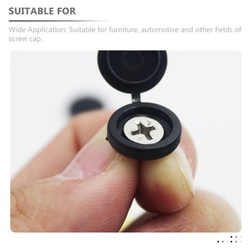 Черные кепки