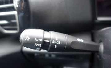 Citroen 2023 Citroen C4 136KM Automat Niski przebieg Full LED Tablet Elektryk Stan BDB, zdjęcie 22