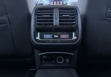 Volkswagen Passat B8 GTE Variant Facelifting 1.4 TSI Plug-In-Hybrid 218KM 2021 Volkswagen Passat GTE 1.4TSI Plug-In 218KM DSG Led ASO Kamera CarPlay ACC, zdjęcie 15