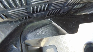 BLATNÍK LEVÝ PŘEDNÍ FORD TRANSIT CONNECT MK2