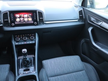 Skoda Karoq Crossover 2.0 TDI 150KM 2018 Skoda Karoq 2.0 TDI, Salon Polska, Serwis ASO, zdjęcie 7