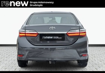 Toyota Corolla XI Sedan Facelifting 1,6 Valvematic 132KM 2017 Toyota Corolla 1.6 132KM SalonPL Pakiet Zimowy Grupa Adamowscy 1.6 Benzyna, zdjęcie 9