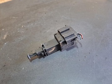 SAMOCHÓD SKODA FABIA I 1.2 1J0945511A WŁĄCZNIK ŚWIATŁA STOP ORYGINAŁ