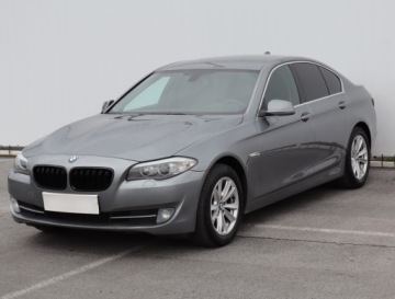 BMW Seria 5 F10-F11 Limuzyna 520i 184KM 2012 BMW 5 520i, Klima, Klimatronic, Tempomat, zdjęcie 1