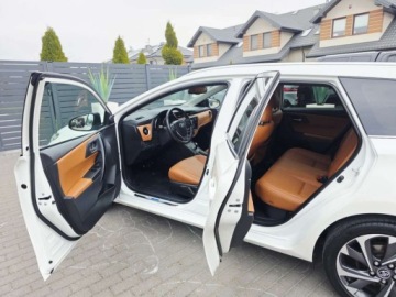 Toyota Auris II Touring Sports Facelifting 1.8 Hybrid 136KM 2017 Toyota Auris Prestige___1.8VVT-i 136KM Hybrid CVT Skora LED Navi Kamera Ke, zdjęcie 10