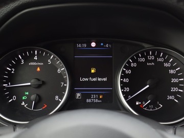 Nissan Qashqai II Crossover Facelifting 1.3 DIG-T  160KM 2018 Nissan Qashqai 1.3 DIG-T, Salon Polska, zdjęcie 10