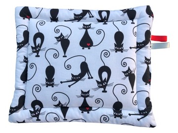 Подушка в коляску и люльку 30х35, много дизайнов.