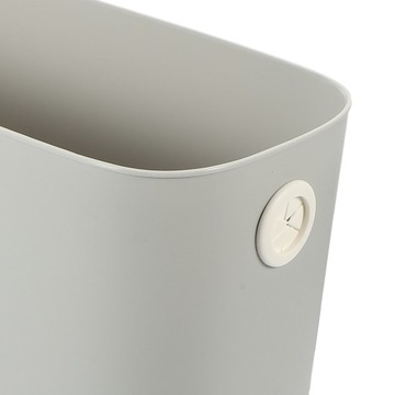 Пластиковый контейнер для мусора с узким пространством