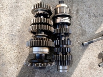 SKRZYNIA BIEGÓW YAMAHA FZR 600 3HE