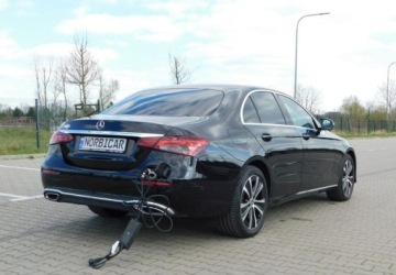 Mercedes Klasa E W213 2021 Mercedes-Benz Klasa E z Gwarancja Bezwypadkowy Model 2022r 2.0 211KM, zdjęcie 23