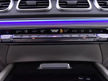 Mercedes GLE V167 SUV Facelifting 2.0 300d 269KM 2025 GLE Coupe 300 d 4-Matic AMG Line 2.0 (269KM) 2025, zdjęcie 10