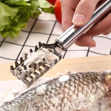 СКРЕБОК ДЛЯ РЫБЫ СКРЕБОК ДЛЯ ОЧИСТКИ РЫБНОЙ ЧУВЫ - МЕТАЛЛ ПРОЧНОГО КАЧЕСТВА