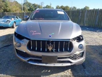 Maserati Levante 2021 Maserati Levante Granlusso 2021 3.0l 3.0 Benzyna 345KM, zdjęcie 7