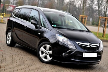 Opel Zafira C Tourer 1.4 Turbo ECOTEC 140KM 2011 Opel Zafira Tourer 1.4T 140KM Xenon 7-Osób, zdjęcie 1