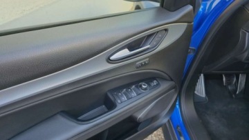 Alfa Romeo Stelvio SUV 2.0 Turbo 280KM 2018 Alfa Romeo Stelvio 2,0 benzyna 280 KM automat 4x4 Salon Polska 100 tys km, zdjęcie 6