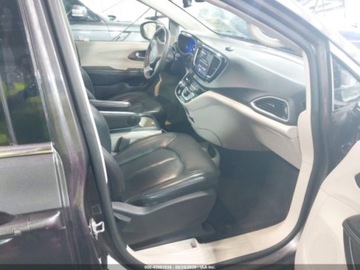 Chrysler Pacifica II 2022 Chrysler Pacifica Touring L 2022 3.6l 3.6 Benzyna 287KM, zdjęcie 9