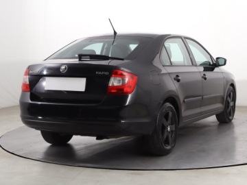 Skoda Rapid II Spaceback 1.2 TSI 105KM 2013 Skoda Rapid 1.2 TSI, Salon Polska, Klima, zdjęcie 4