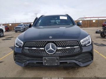 Mercedes GLC C253 2020 Mercedes-Benz GLC 300 4Matic 2020 2.0 Benzyna 255KM, zdjęcie 8