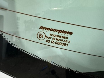 BMW I3 2013- SKLO (OKNO) ZADNÍ NOVÁ