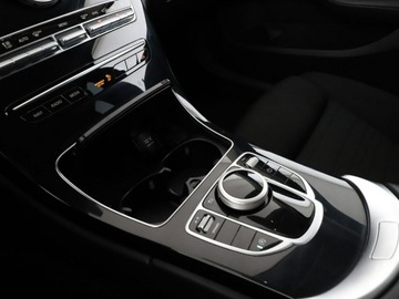 Mercedes Klasa C W205 2018 Mercedes C 180 lift automat full LED navi kamera, zdjęcie 31