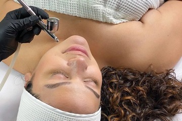 Устройство для водной дермабразии и инфузии кислорода Zemits DermeLuxx