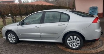 Renault Laguna III Hatchback 1.5 dCi 110KM 2007 Renault Laguna Renault Laguna 1.5 dCi Authentique, zdjęcie 19