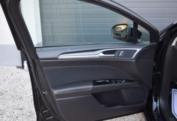 Ford Mondeo V Kombi 2.0 TDCi 150KM 2016 Ford Mondeo SW 2.0 TDCI Titanium Edition Navi Alum Pdc 2.0 Diesel 150KM, zdjęcie 16