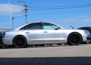 Audi A8 D4 Sedan Facelifting 4.2 TDI 385KM 2014 Audi A8 4,2 TDi Night View Webasto ACC Solar HUD Matrix 360° 4xGrzany Fotel