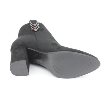 ЧЕРНЫЕ УТЕПЛЕННЫЕ БОТИНКИ FILIPPO DBT1023 39