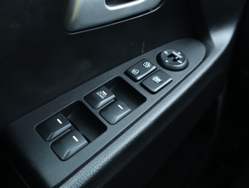 Kia Sportage III SUV Facelifting 1.7 CRDi 115KM 2014 Kia Sportage 1.7 CRDi, Navi, Klima, Klimatronic, zdjęcie 12