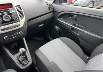 Kia Venga Mikrovan 1.6 DOHC CVVT 125KM 2015 Kia Venga 1.6Benz.125KM 6Bieg.LEDY Klima Parktr.aux USB 2xOpon Faktura Gwa, zdjęcie 18