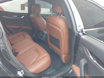 Maserati Ghibli III 2022 Maserati Ghibli Modena 2022 3.0l 3.0 Benzyna 424KM, zdjęcie 12