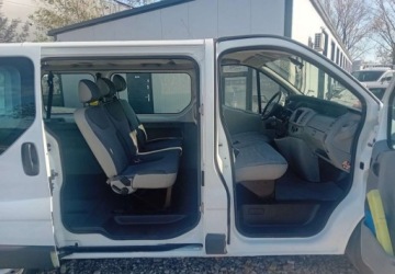 Renault Trafic II Kabina 2.0 dCi 90KM 2009 Renault Trafic Renault Trafic 2.0 Diesel 90KM, zdjęcie 14