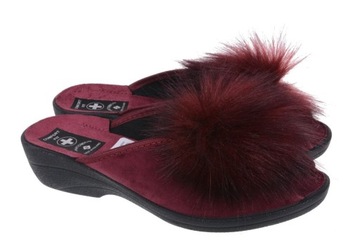 KLAPKI PANTOFLE DAMSKIE POLSKIE PROFILOWANE POMPON bordo 42