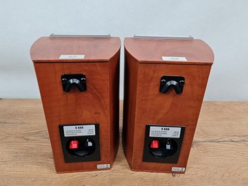 Jamo E600 - динамики объемного звучания