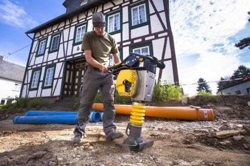 ДЖЕМПЕР БАМПЕР BOMAG BT60 COMPACTION 60 КГ HONDA