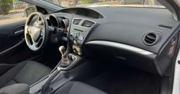 Honda Civic IX Hatchback 5d Facelifting 1.4 i-VTEC 100KM 2016 Honda Civic Wyjatkowa Honda Civic 98 tys km 1.4 Benzyna 100KM, zdjęcie 19