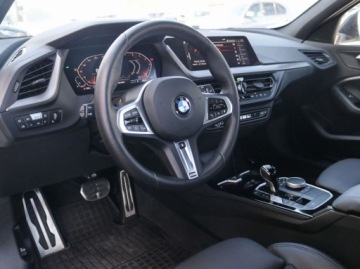 BMW Seria 1 F70 2024 BMW Seria 1 1.5 Benzyna 136KM, zdjęcie 11