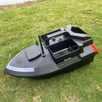 ЛОДКА ДЛЯ ПРИВИВКИ V020 2 АККУМУЛЯТОРА + ЭХОНОД