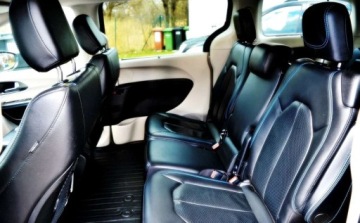 Chrysler Pacifica II 3.6 V6 291KM 2021 Chrysler Pacifica LPG - BRC , 8 miejsc, Zadbana 3.6 BenzynaLPG 291KM, zdjęcie 17