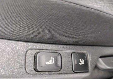 Citroen C4 II Hatchback 5d Facelifting 1.6 HDi 92KM 2015 Citroen C4 2015r, 1.6 HDI. Uszkodzony lewy tyl. Jezdzi. 1.6 Diesel 92KM, zdjęcie 11