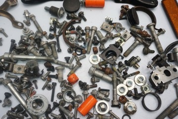 KTM 790 DUKE 18- ŚRUBY ŚRUBKI