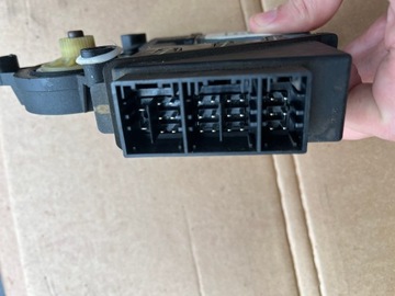 MODUL MOTOREK PRAVÝ PŘEDNÍ OKNO SKODA FABIA I 2004-2008 601959802A