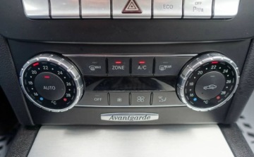 Mercedes Klasa C W204 Limuzyna Facelifting 180 CDI BlueEFFICIENCY 120KM 2012 Mercedes-Benz Klasa C REZERWACJA 180CDI 120KM LIFT Avantgarde Zero korozji, zdjęcie 18