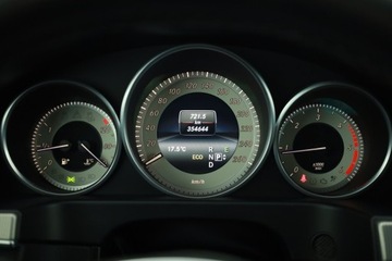 Mercedes Klasa E W212 Coupe Facelifting 220 CDI 170KM 2016 Mercedes E E 220 BlueTEC, 167 KM, Automat, Skóra, zdjęcie 7